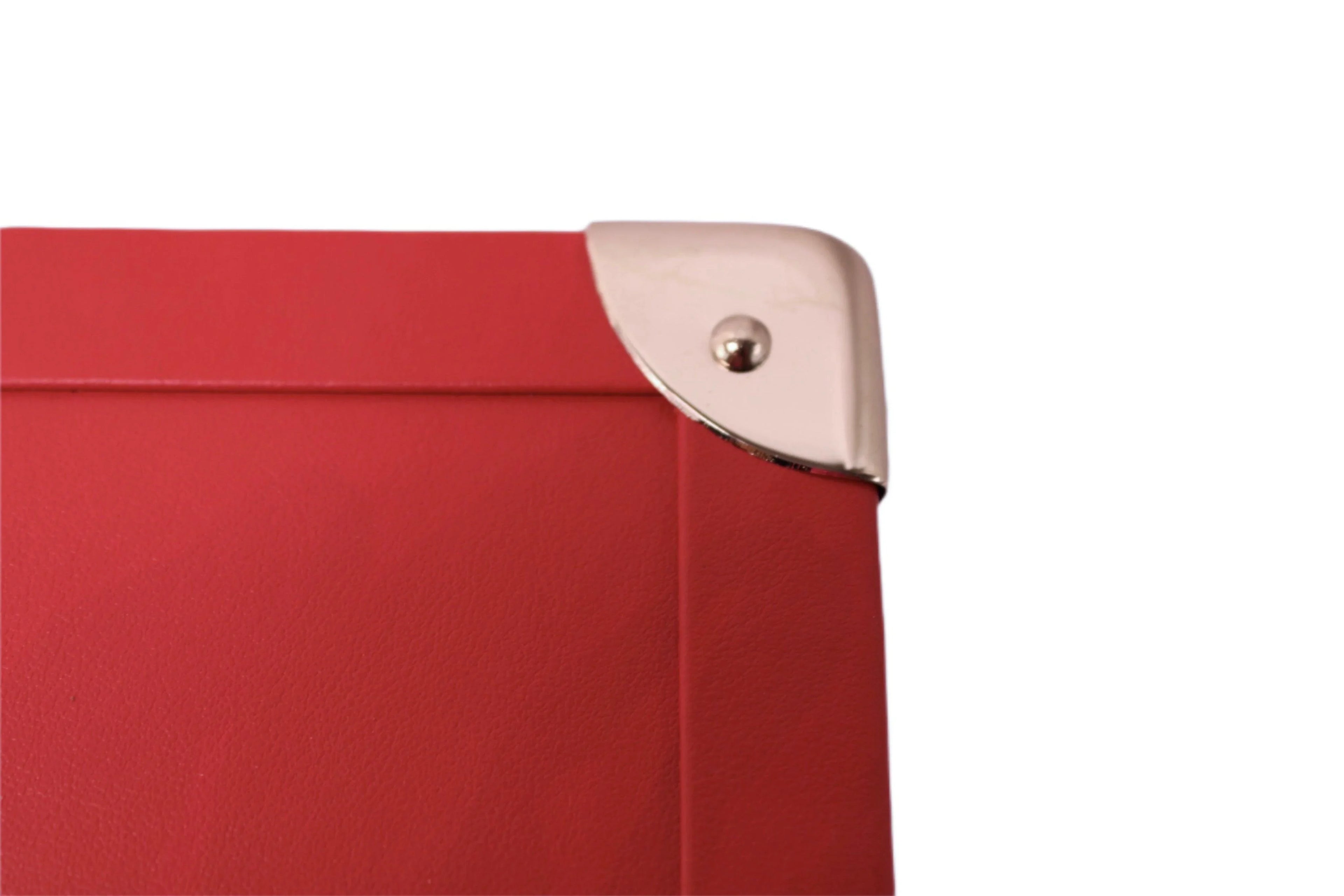 red-8-place-watchbox.jpg