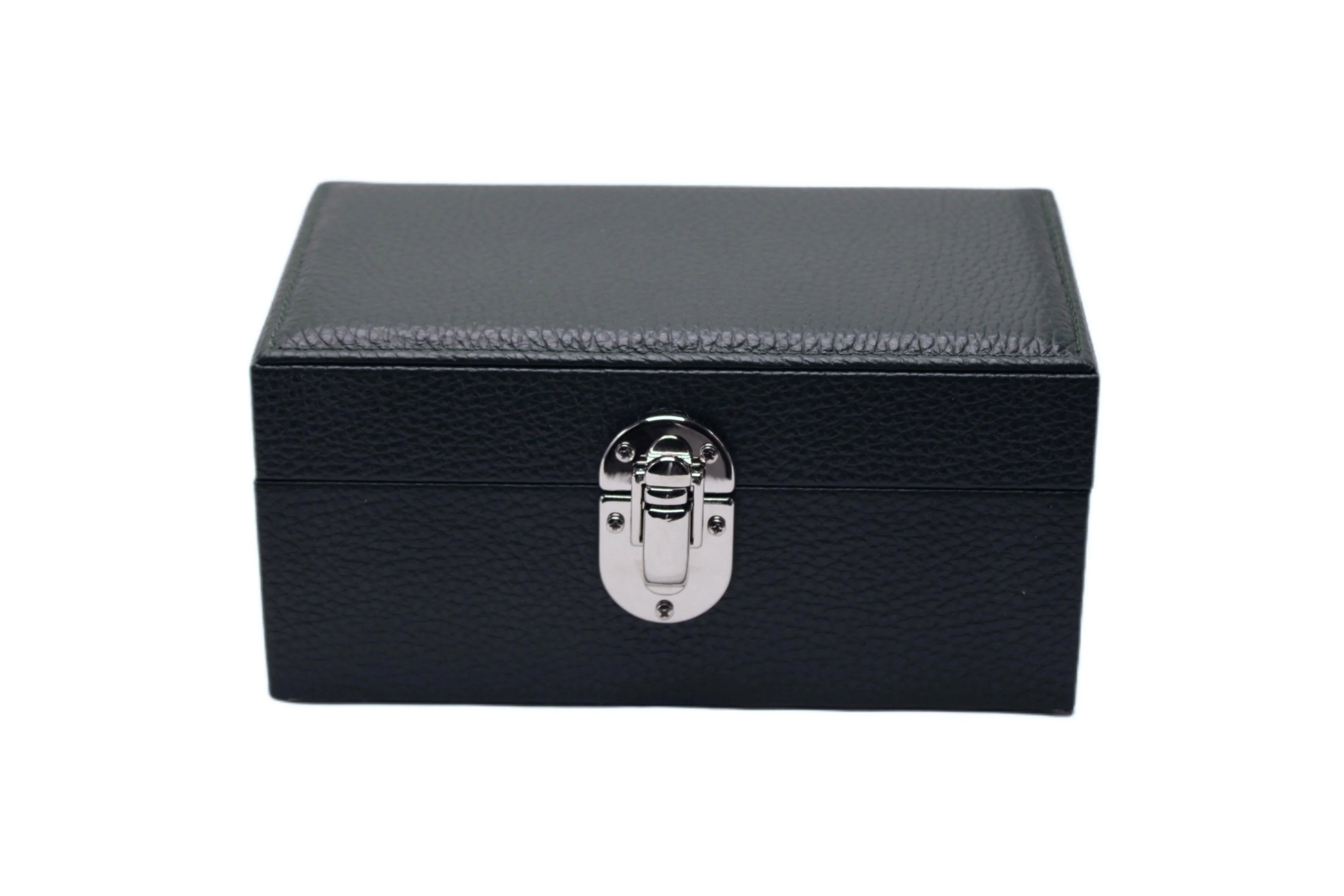 3-places-dark-green-watchbox.jpg