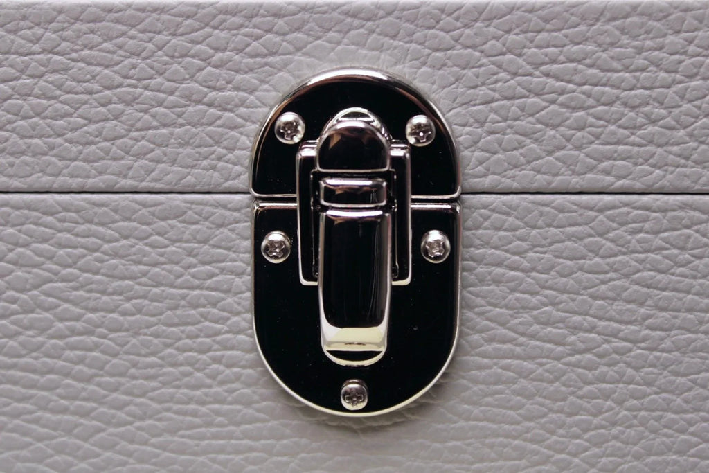 grey-3-places-watchbox.jpg